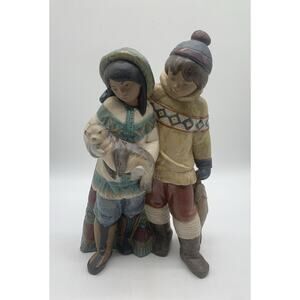 Vtg Lladro Figurine ARCTIC ALLIES Inuit BOY AND GIRL #2227 Retired 2004